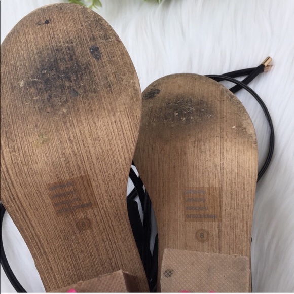 URBAN Outfitters, Black Tan Lace Up Heel - Picture 8 of 8